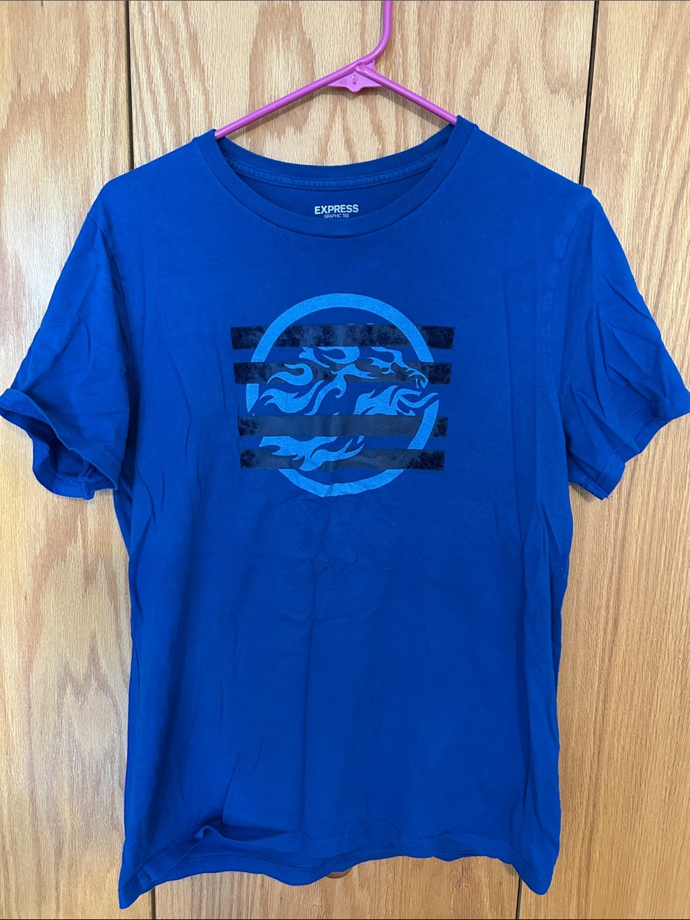 Express Royal Blue Short Sleeve Graphic Tee with Black Flame Motif size M